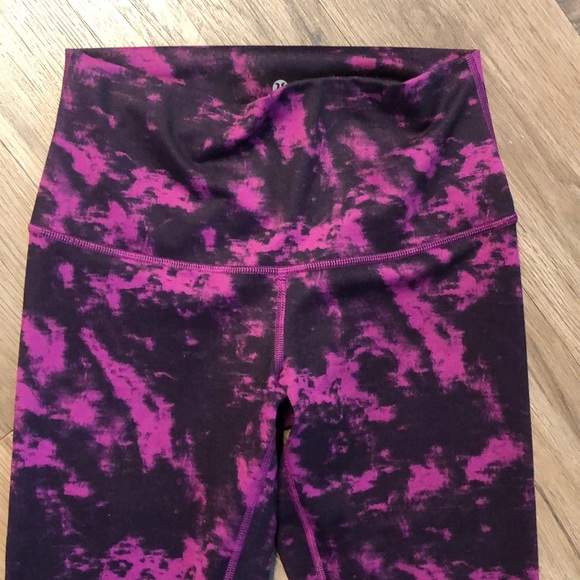 Lululemon Wunder Under high rise legging - Picture 4 of 7